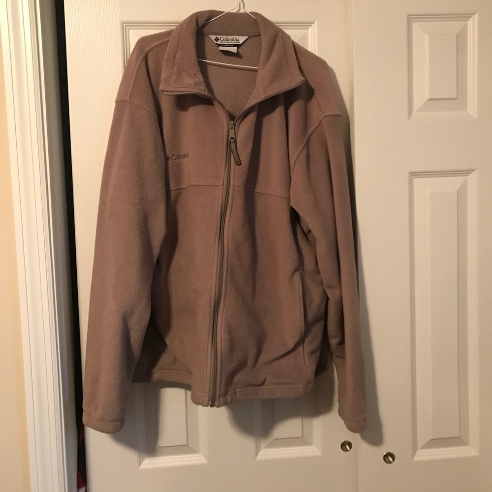 Light tan Columbia fleece jacket